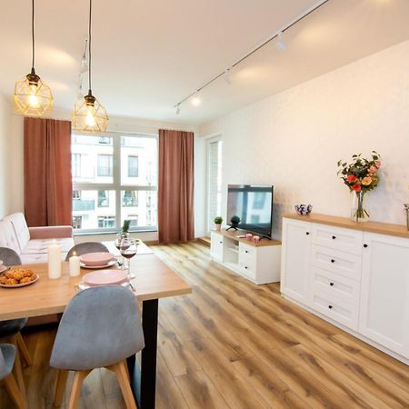 Maya'S Flats & Resorts 48 - Szafarnia Gdańsk Kültér fotó