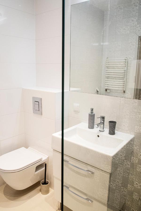 Maya'S Flats & Resorts 48 - Szafarnia Gdańsk Kültér fotó
